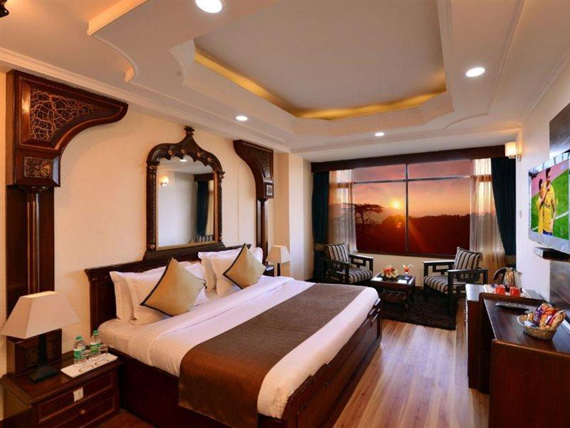Ashiana Clarks Inn 西姆拉 外观 照片